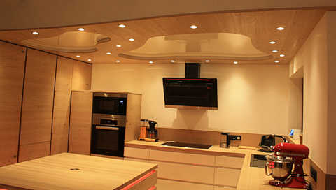 Küche mit Lichtspielen